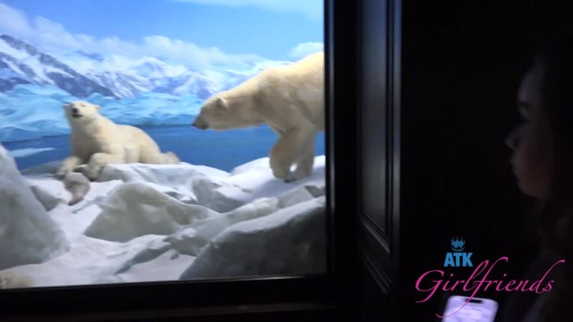 Горяченький кунилингус для новой подружки